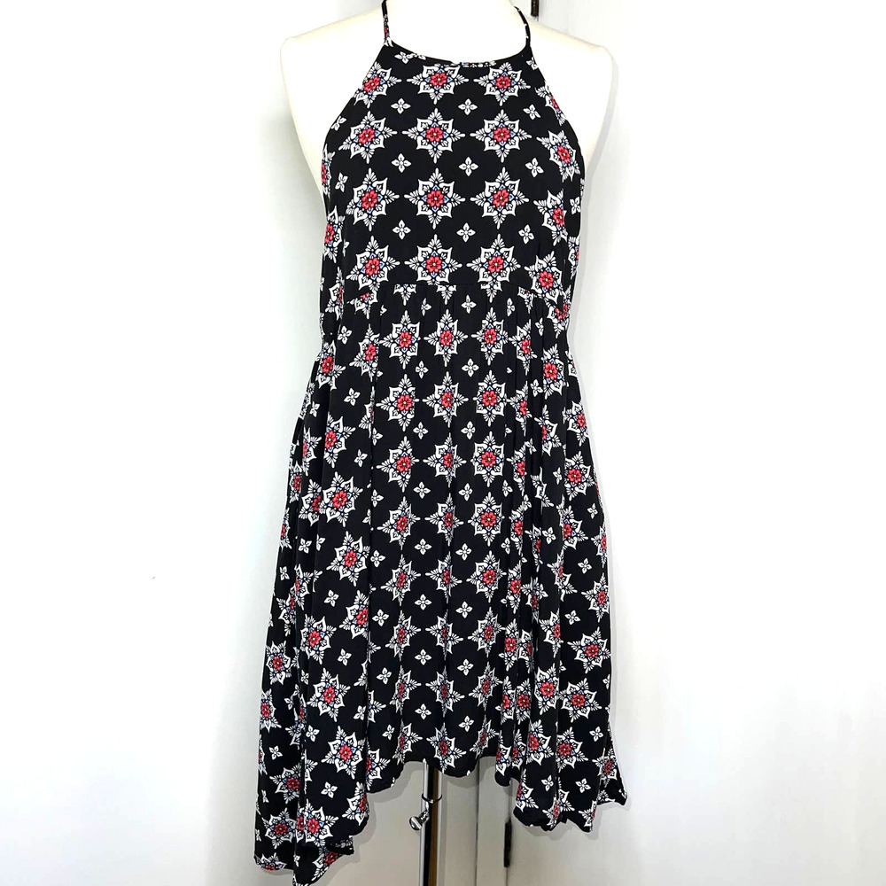 Lulus Halter Babydoll Mini Dress Black Floral Star Print Back Keyhole Size M